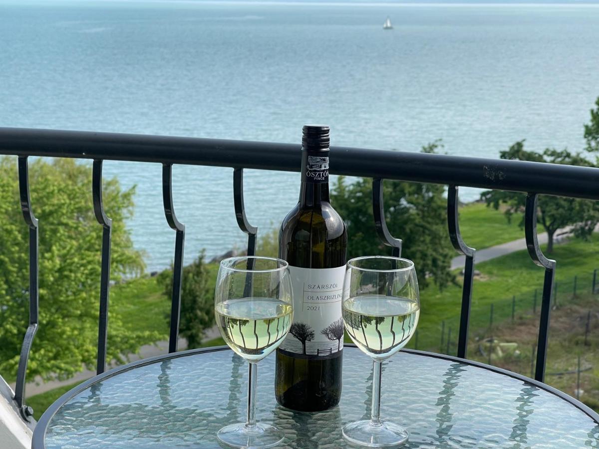 Vizparti Apartman Siófok Exteriör bild